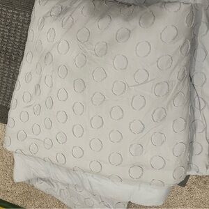 Elegant light blue queen Bedding Set